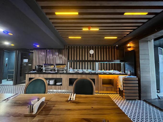 Nira Boutique Hotel Анкара Экстерьер фото